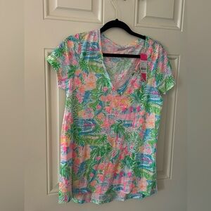 NWT Etta V Tshirt.